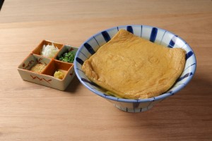 「道の駅かさま」のきつねうどん