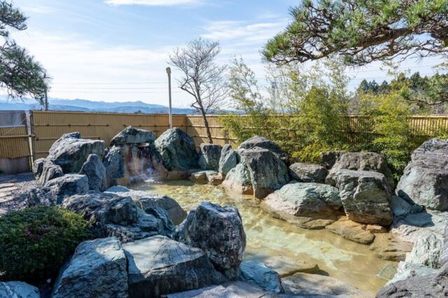 まほろば温泉露天風呂