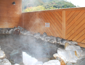 ホテルWINDYの温泉「夢あかり」の露天風呂