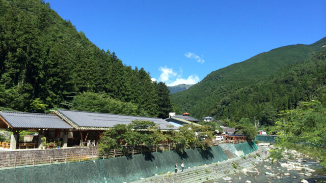道の駅　木の香の外観