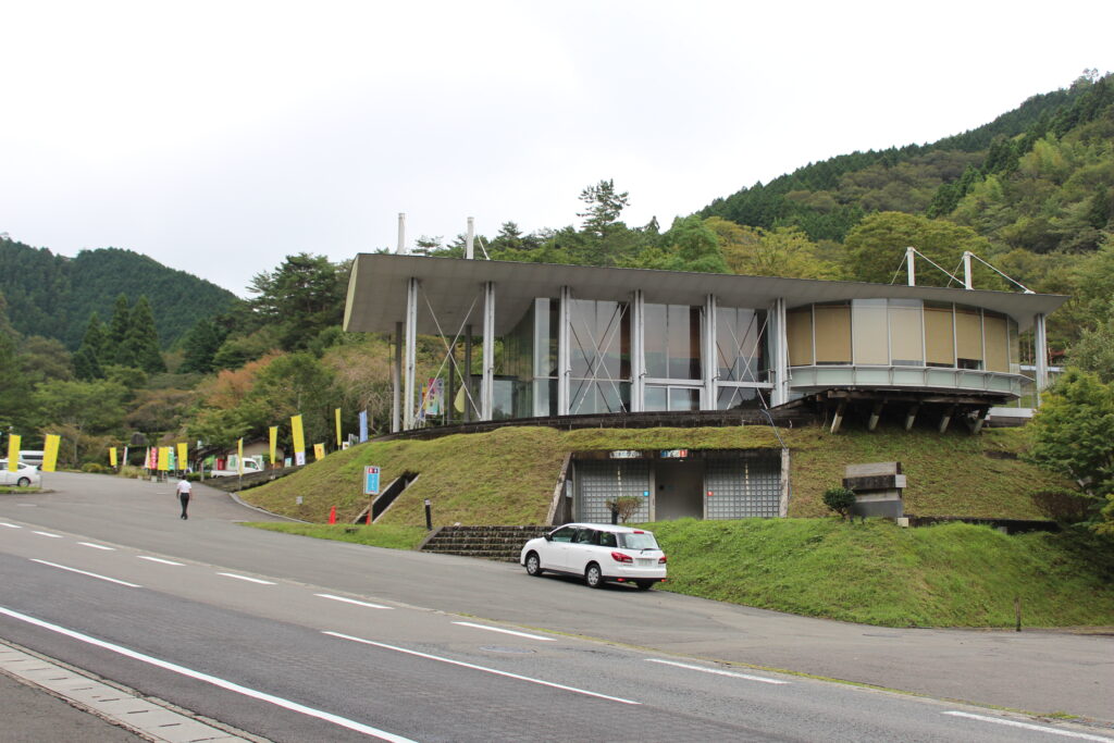 道の駅ゆすはら の外観ん