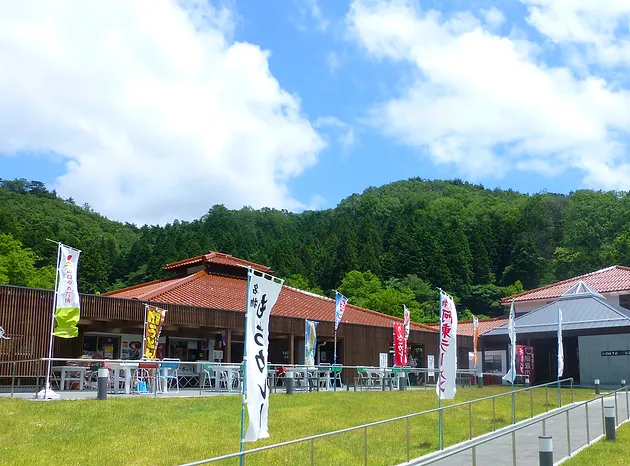 道の駅 願成就温泉の外観