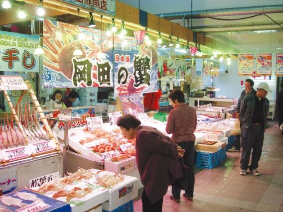 道の駅 舞鶴港とれとれセンターの岡田鮮魚店