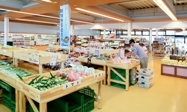道の駅京丹波 味夢の里の直売コーナー
