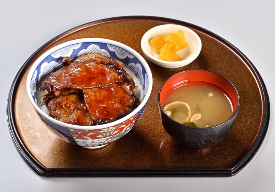 道の駅 しらぬか恋問のこの豚丼　